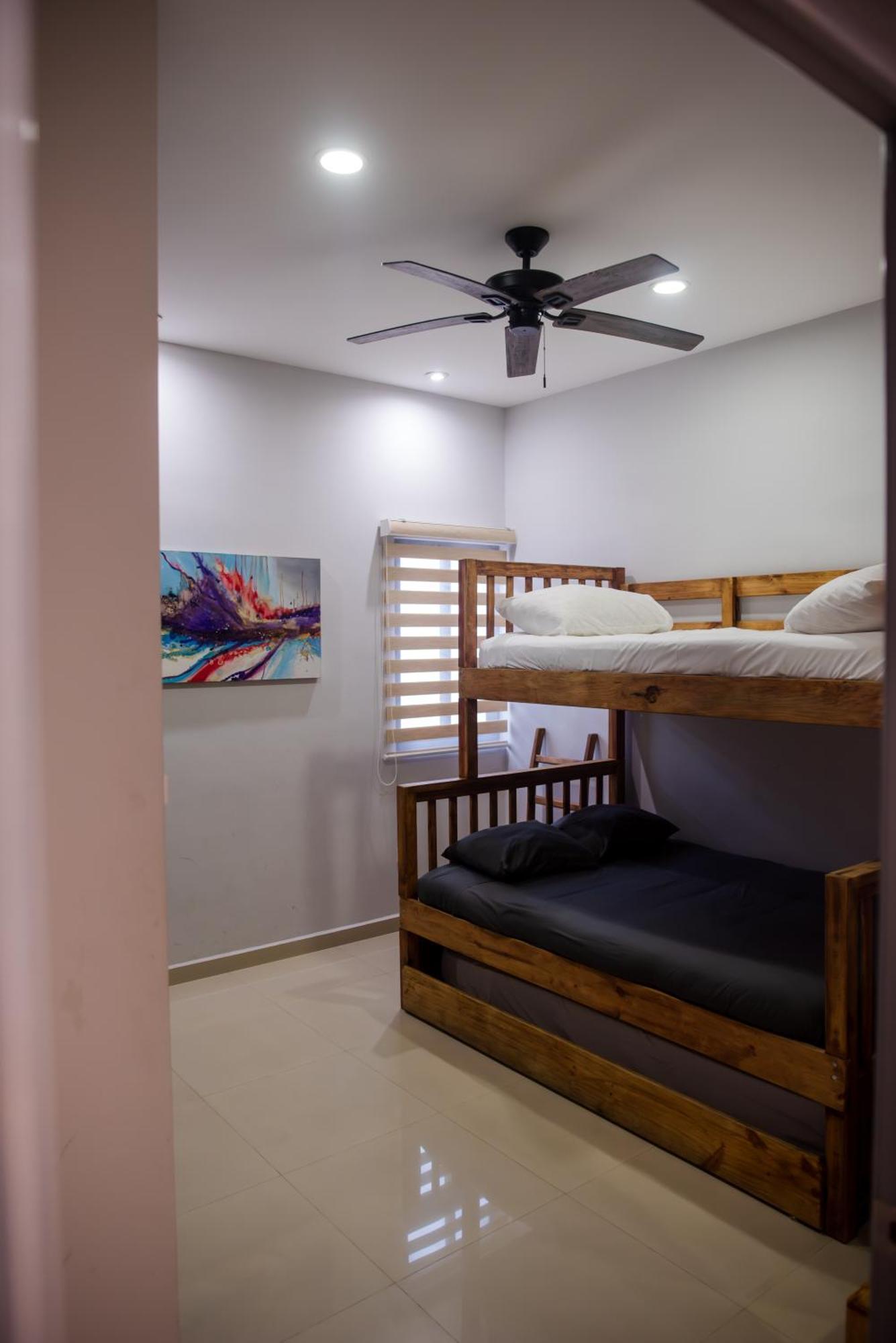 2Br/2Ba Condo 1 Block To Ocean! - Unit 3 마사틀란 외부 사진