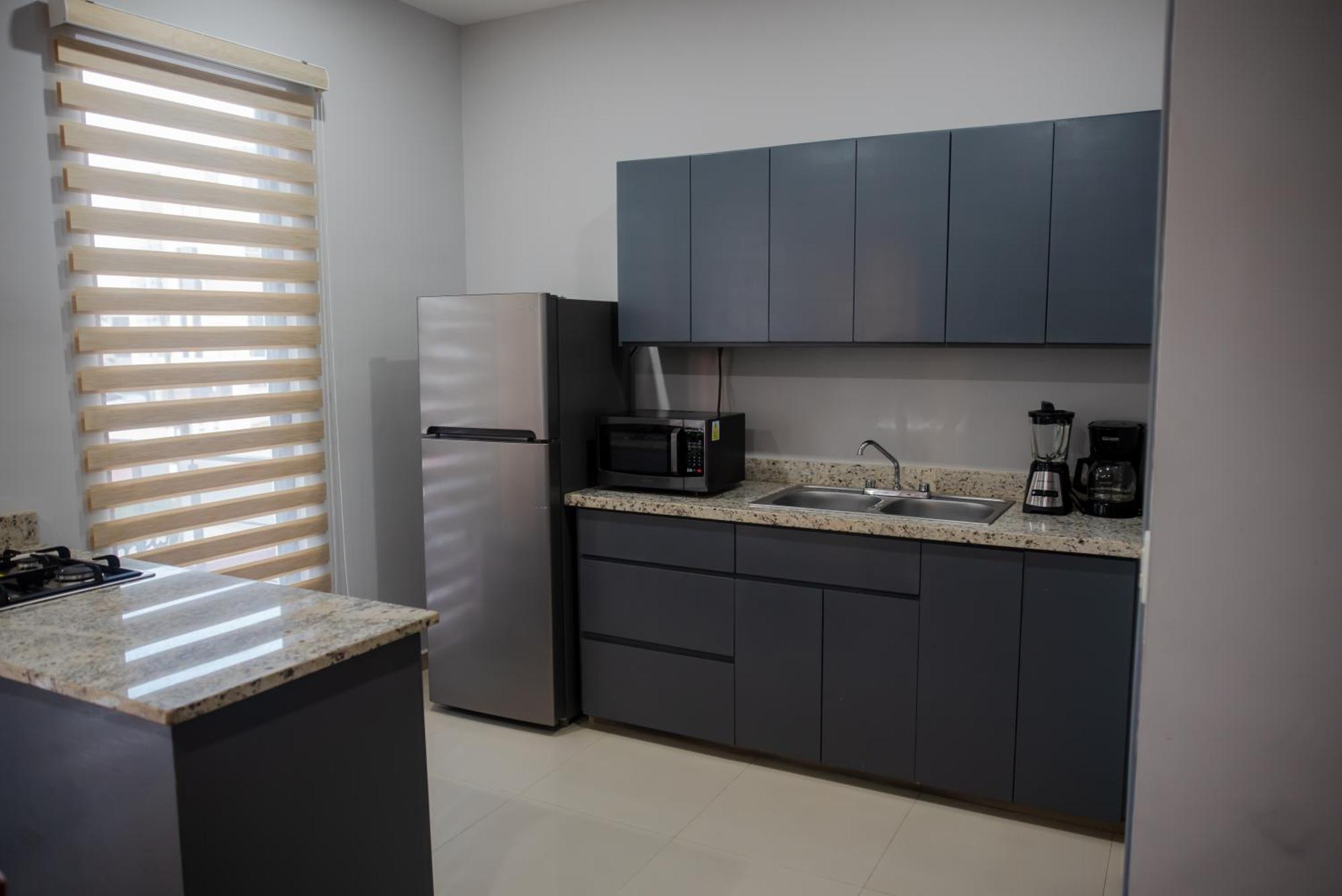 2Br/2Ba Condo 1 Block To Ocean! - Unit 3 마사틀란 외부 사진